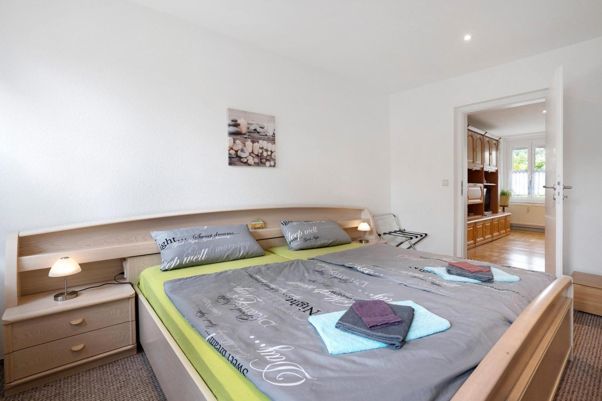 Gaestewohnung Am Schwanenteich Mittweida Esterno foto